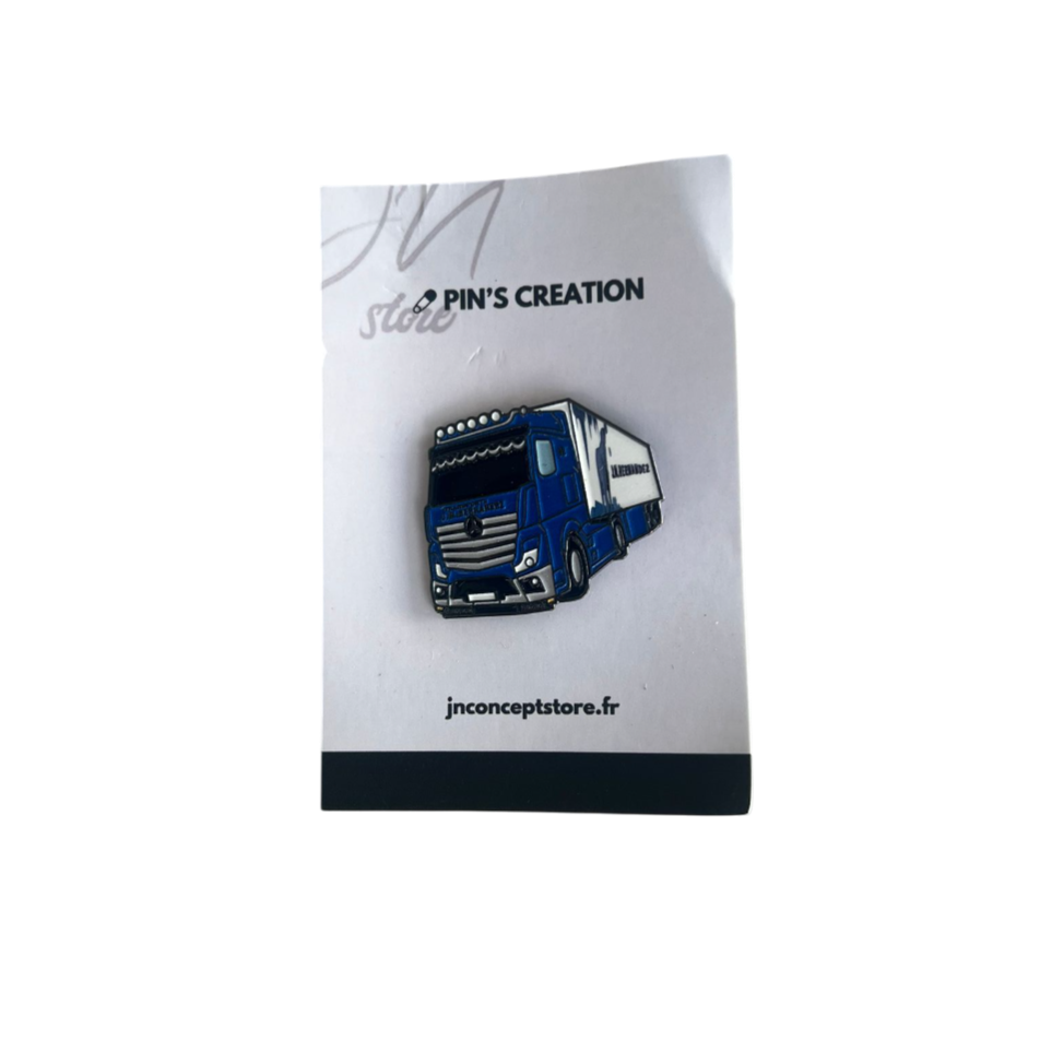 Pin's - Mercedes Actros - Hernandez