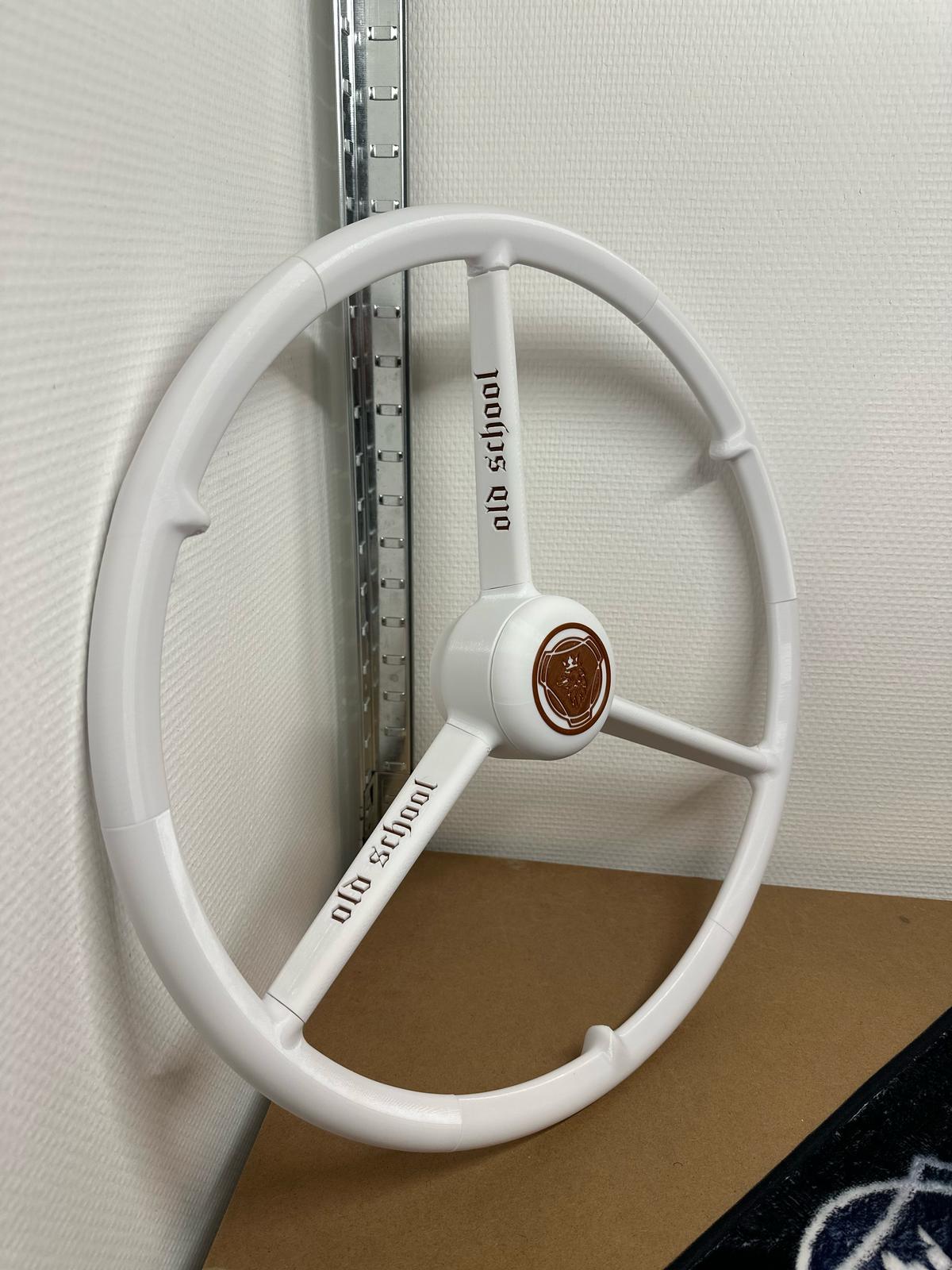 Volant 50 cm Blanc Scania, Branche Old shool marron, Volant de simulation camion, Logitech, thrustmaster